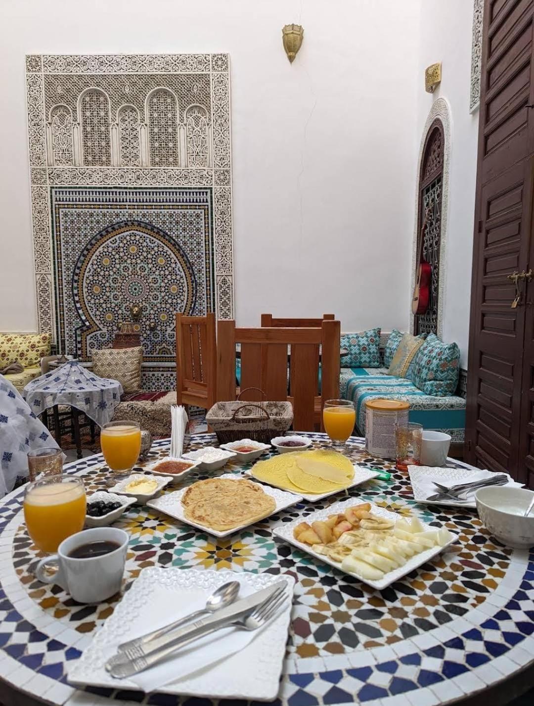 Riad SunShine Fez Bagian luar foto