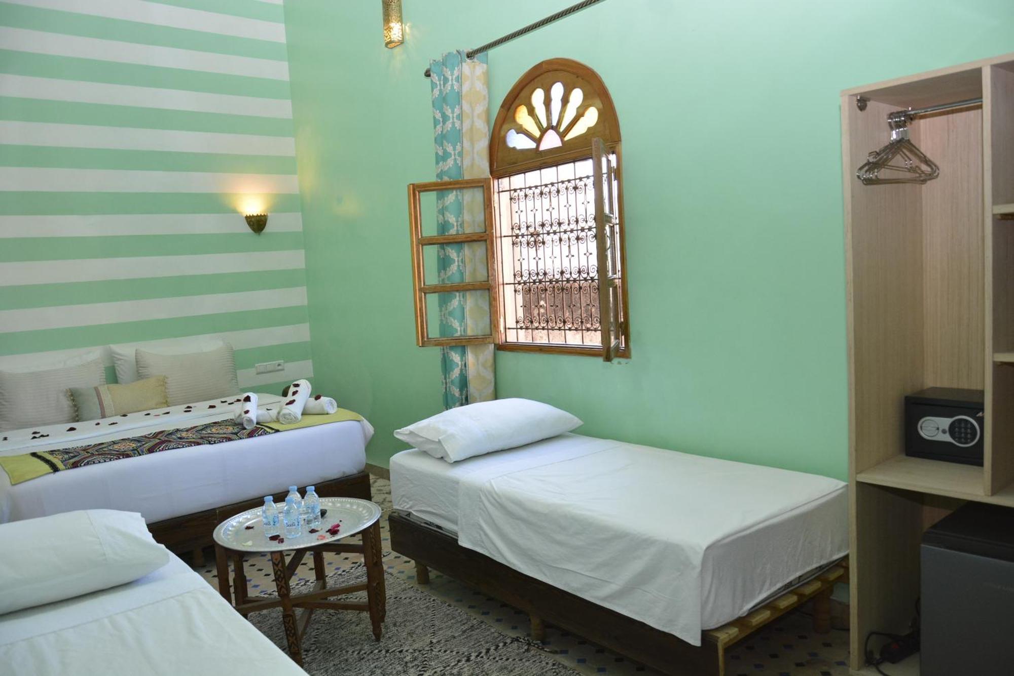 Riad SunShine Fez Bagian luar foto